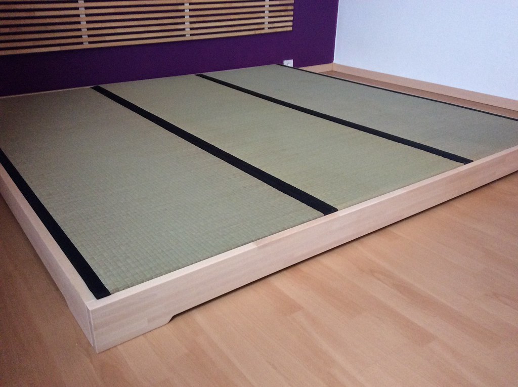 Futonbett mit Tatami — Detail E